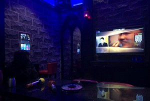 杭州生意火爆的ktv招聘包厢服务员,招聘微信多少