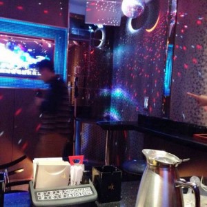 杭州高端商务KTV定制化设计价格及方案解析