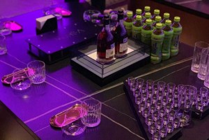 杭州新开的夜场招聘商务接待,上班工作轻松吗_