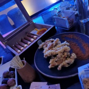 杭州什么地方有酒吧ktv招聘包厢气氛组,招聘微信多少